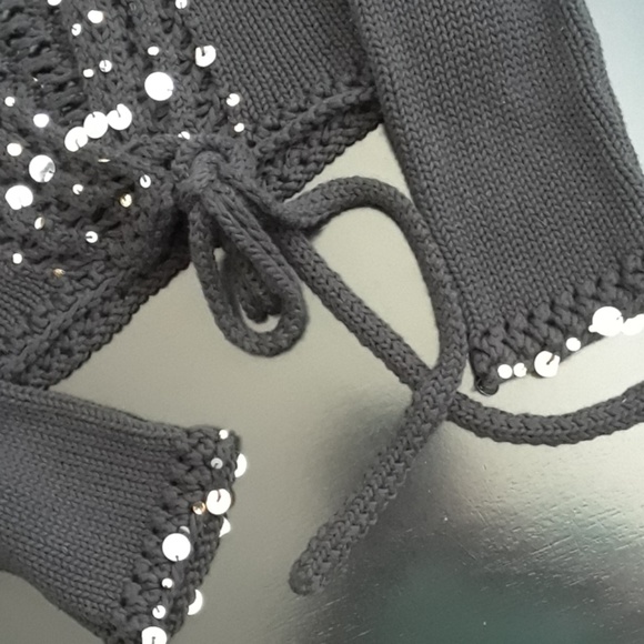 ROXIE B...NWOT... CROP SWEATER..MEDIUM - Picture 4 of 6